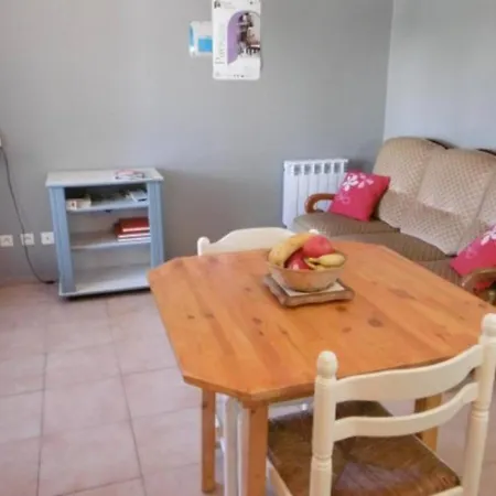 A Avec Parking Inclus - 35 M²
