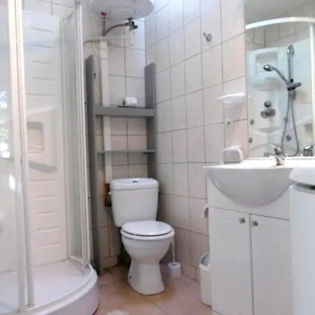 A Avec Parking Inclus - 35 M² Cassen