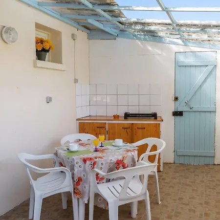 A Avec Parking Inclus - 35 M² Cassen